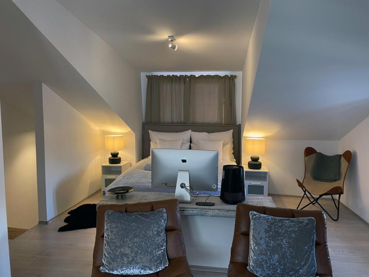 Fredys Apartments Stari Grad  Esterno foto