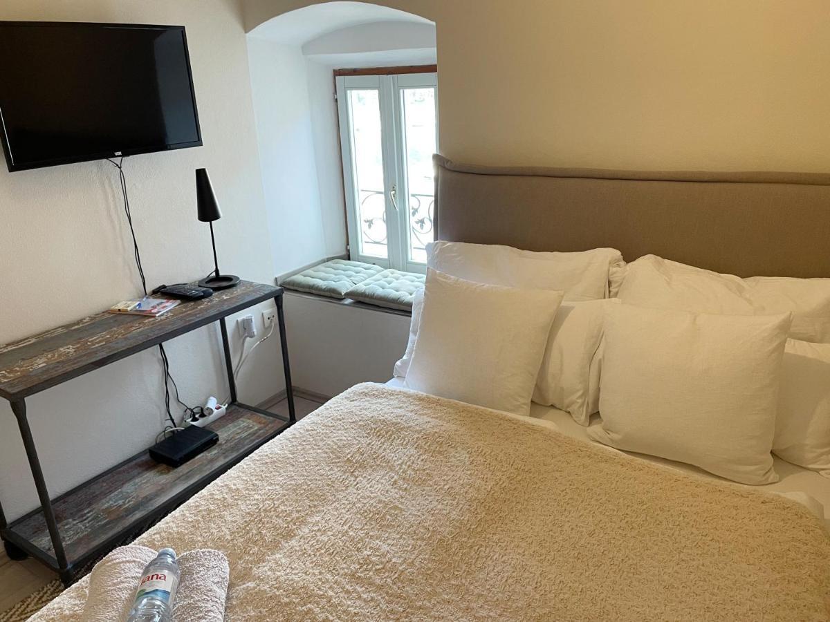 Fredys Apartments Stari Grad  Esterno foto